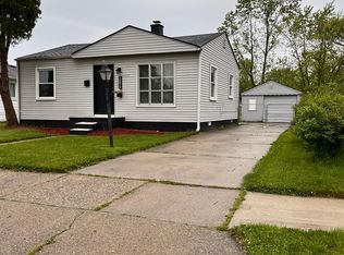 13673 Leonard Ave, Warren, MI 48089