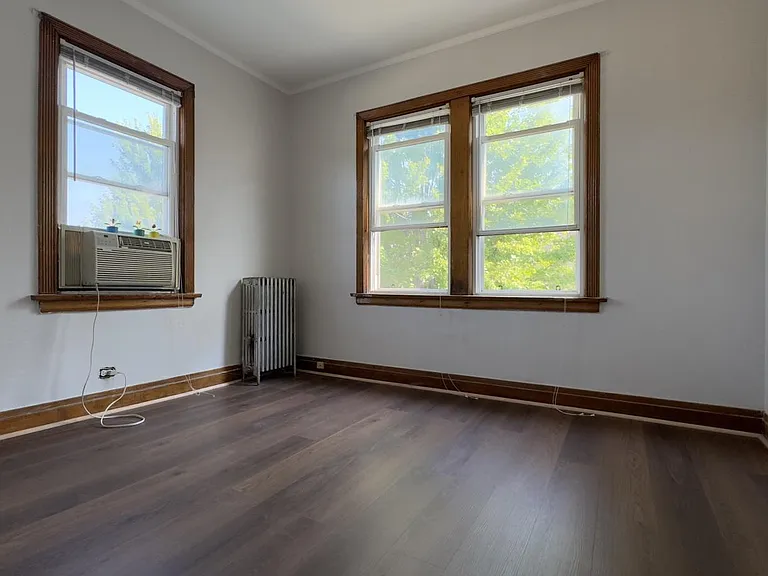6855 W Addison St #1 — Photo 7