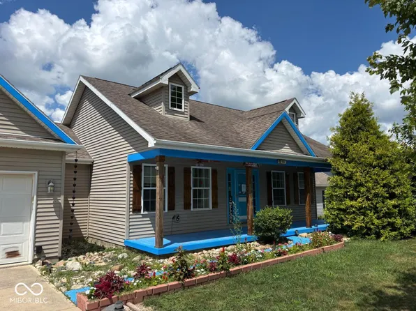 504 S McMinn Rd, Centerville, IN 47330