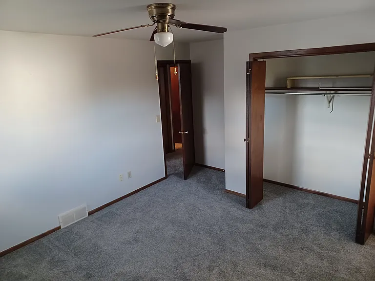 2347 Sunflower Ave — Photo 7