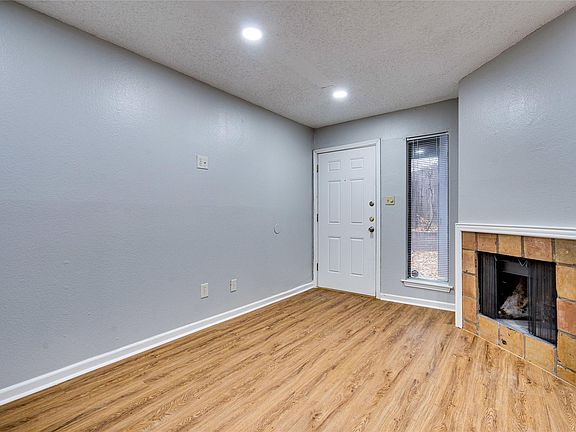 4th image of 1808 Rio Grande St APT 6