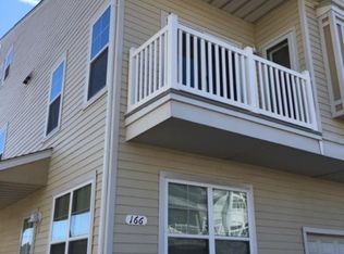 166 Sea Grass Ln, Far Rockaway, NY 11692