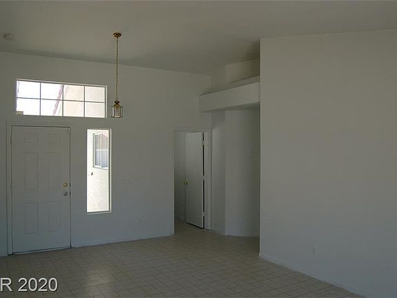 5th image of 516 Stonehurst Dr