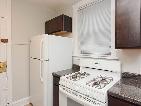 5th image of 7014 N Paulina St #2