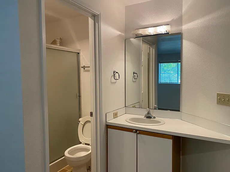 6545 106th Ave NE #3 — Photo 9