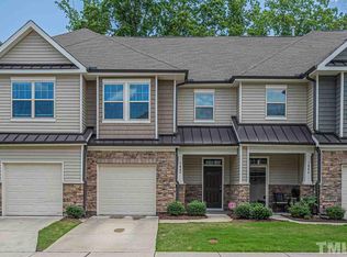 7804 Honeysuckle Bend Dr, Raleigh, NC 27616