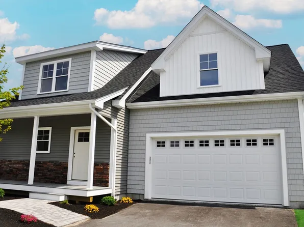 27 Willow Pond Circle Unit 27, Medway, MA 02053