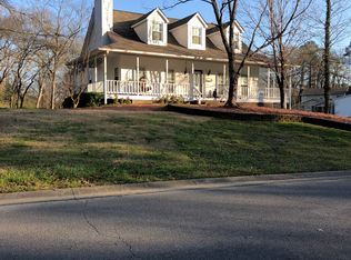 532 Olde Towne Ln, Alabaster, AL 35007