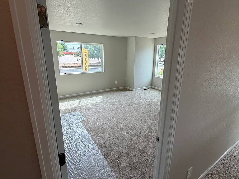 1794 Jennifer St — Photo 13