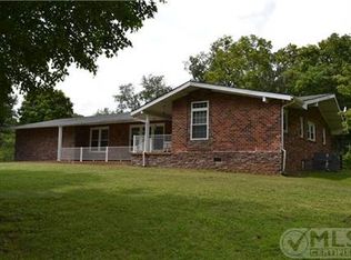 243 Upper Faulkner Springs Rd, McMinnville, TN 37110