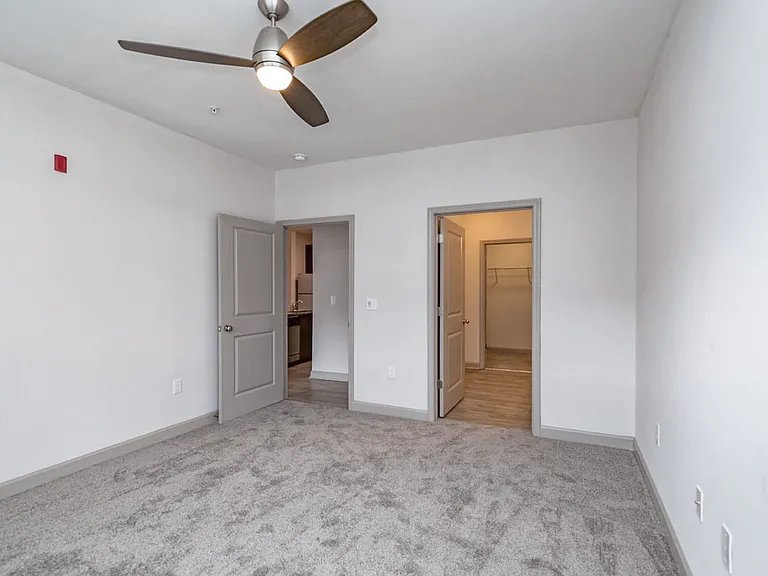 2918 North at Winstead Commons — Photo 15