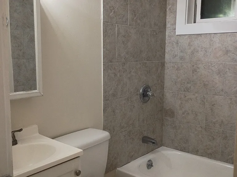 671 Winchester Ave #1 — Photo 5