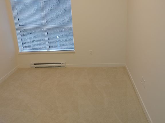 5th image of 15138 34th Ave #413