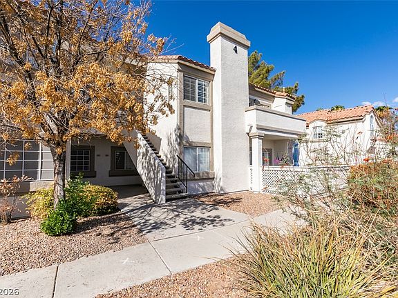 2nd image of 358 Seine Way #358