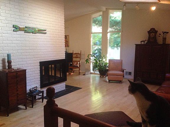 2nd image of 2585 Orchard Ln