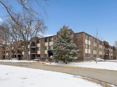 470 Raintree Ct Unit 3C, Glen Ellyn, IL, 60137