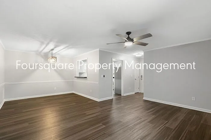 110 Oak Hollow Ct #110 — Photo 15