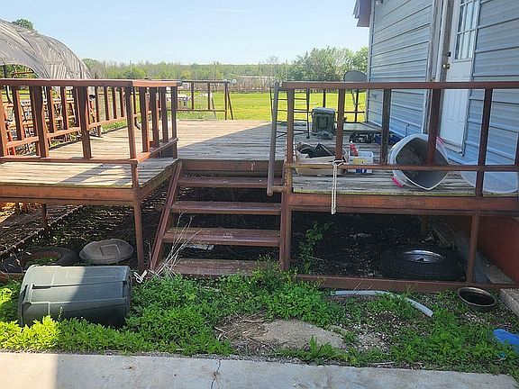 4th image of 239 Skyline Dr