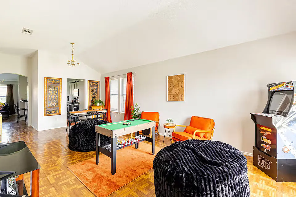 3 bed, $3,800 — Photo 4