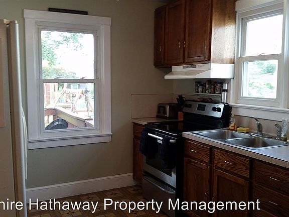 5th image of 29 Columbia Ave