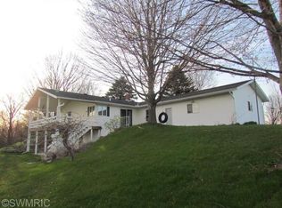 7300 Hammond Rd, Freeport, MI 49325