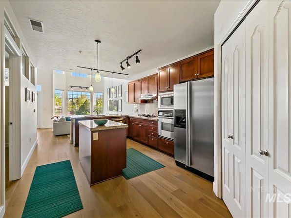 1207 W Fort St APT 203, Boise, ID 83702