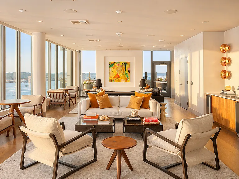 Resident lounge