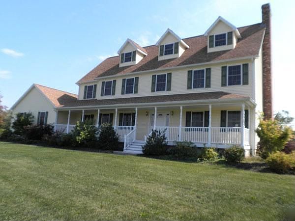 1st image of 141 Highland St