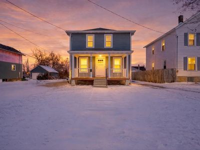 428 West Delavan Drive, Janesville, WI, 53546