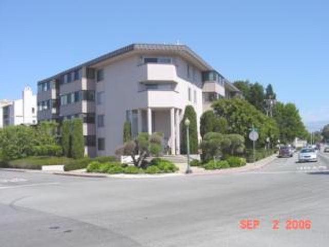 1st image of 230 W 5th Ave APT 204