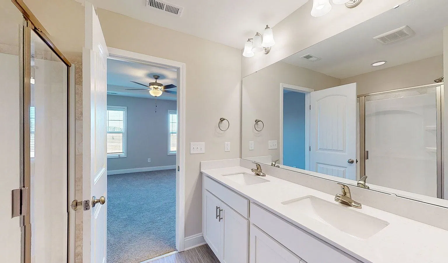3 bed, 2.5 bath, 1658 sqft, $1,800 — Photo 4