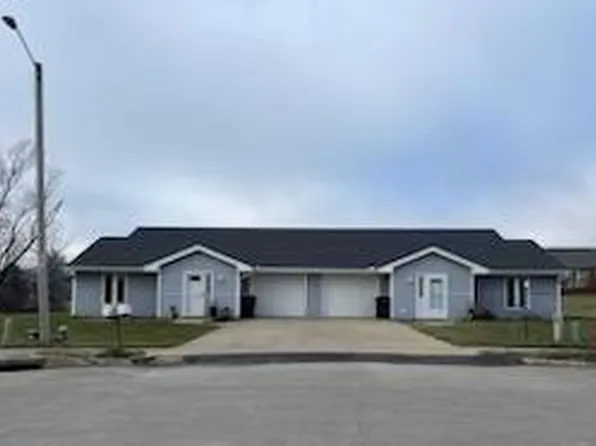 1000 E Pearl Ct, Savannah, MO 64485