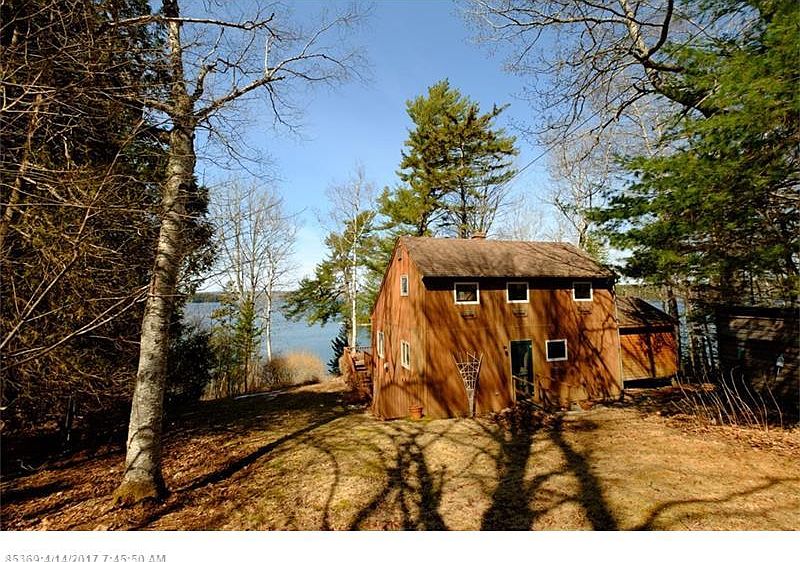 2nd image of 12 Delano Cove Rd