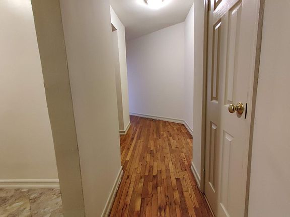 3rd image of 1255 Sherman Ave #4