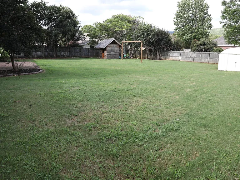 10033 Willow Cove Rd SE — Photo 29
