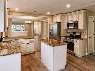 43 Elmswell Ave, Manchester, NJ 08759