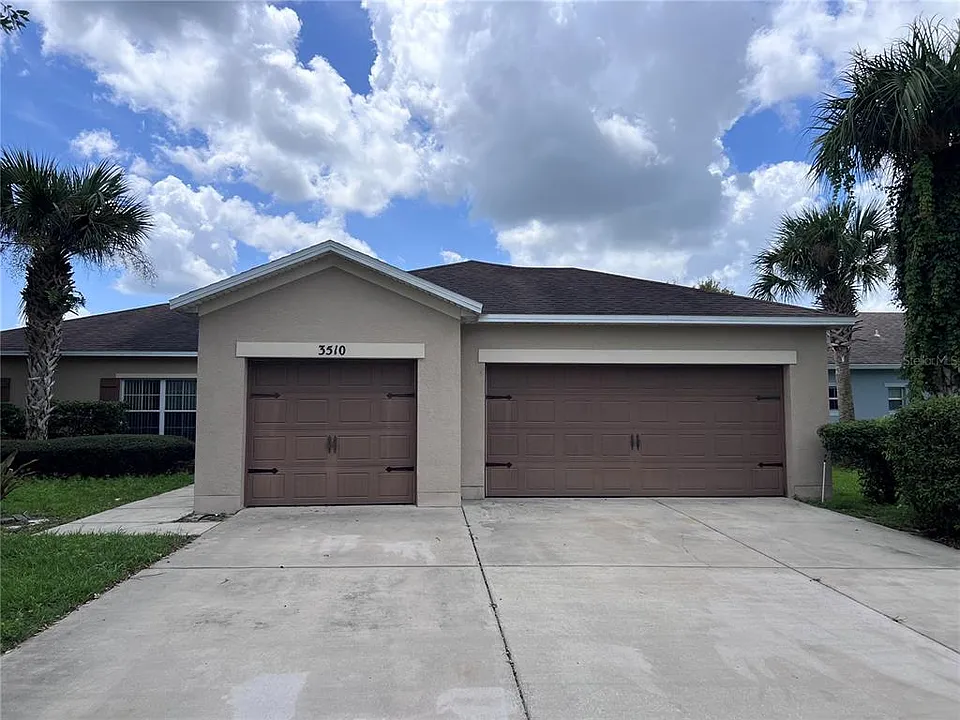 3510 Yacht Club Ct