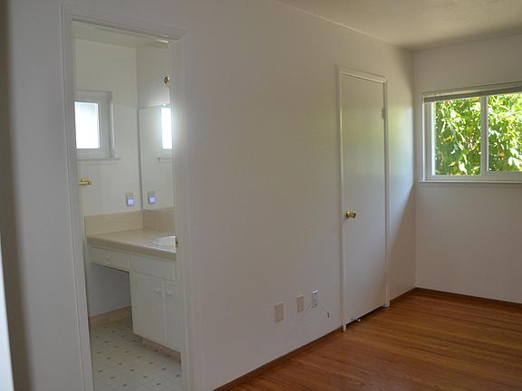 5th image of 4039 Manzanita Dr