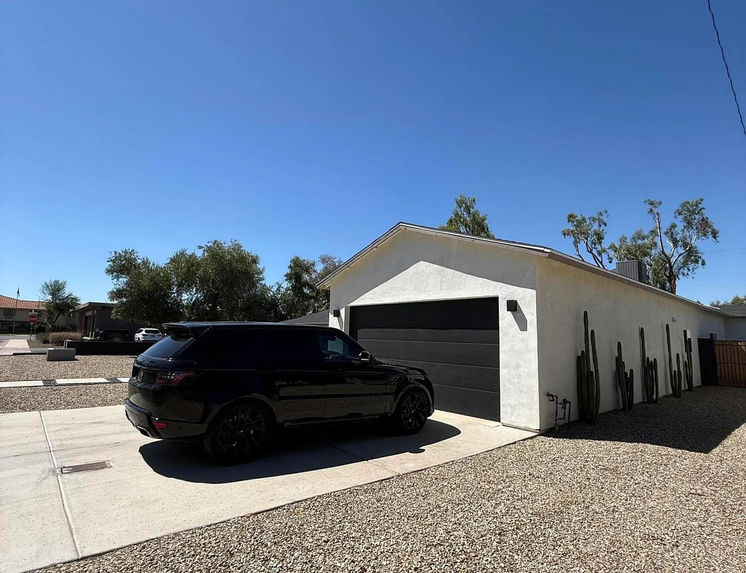 4 bed, 3.0 bath, 2514 sqft, $5,000 — Photo 2