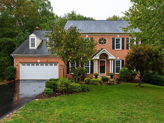 3rd image of 13088 Brookmead Dr