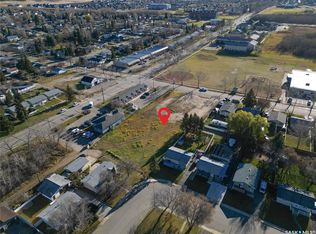 1460 7th St E, Prince Albert, SK S6V0V4