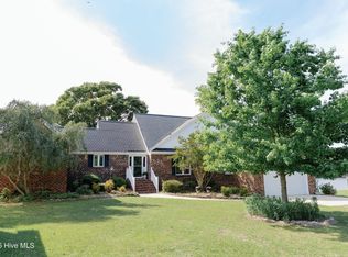 674 Brooks Rd, Bath, NC 27808