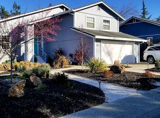 1530 Wimbledon Dr, Auburn, CA 95603
