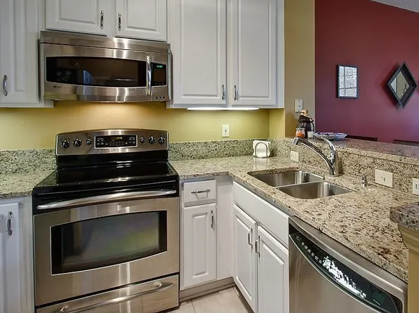 686 Park St, Columbus, OH 43215