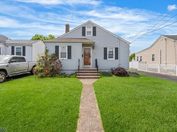 101 Westminster Pl, Saddle Brook Twp., NJ 07663