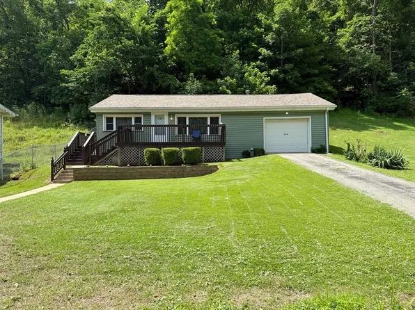 398 Peters Run Rd, Wheeling, WV 26003