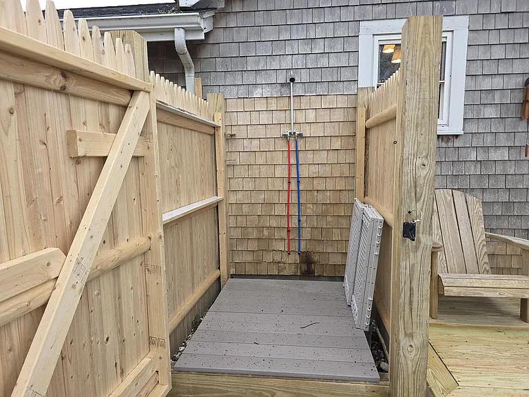 11A Cove Rd #A — Photo 23