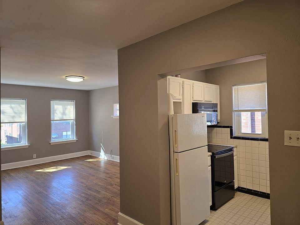 1st image of 5531 Chippewa St #A