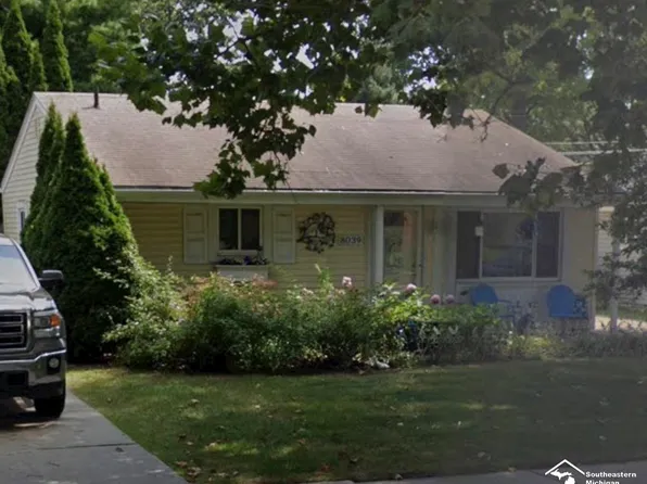 8039 Roosevelt St, Taylor, MI 48180