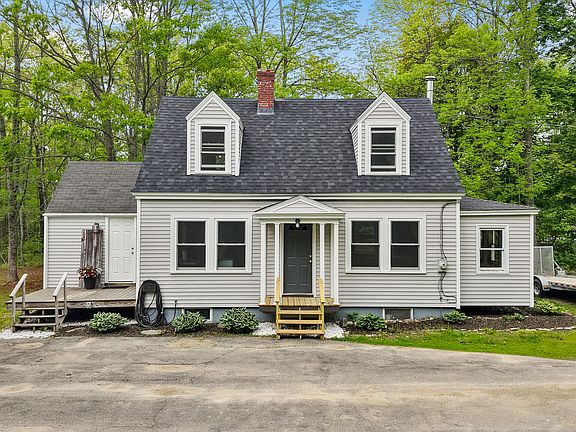 3rd image of 3190 Union Street